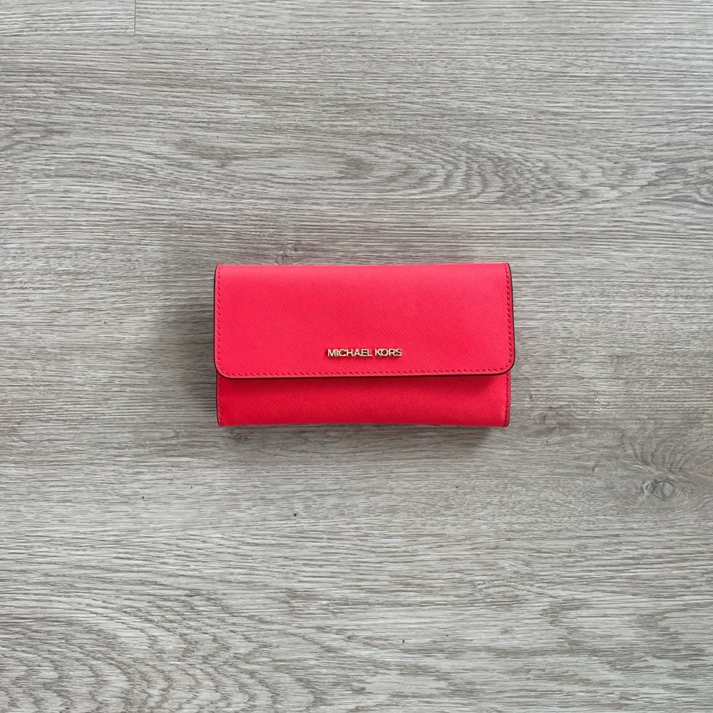 Michael Kors Red Wallet Leather Minimalist Design